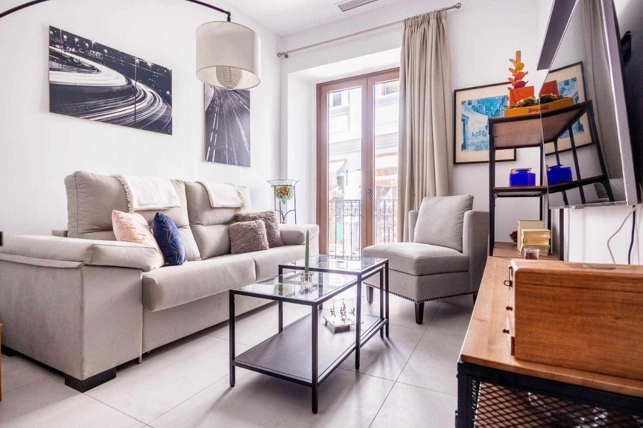 Comfy Away - Apartamento Exclusivo Mercado De Triana Con Balcon Σεβίλλη Εξωτερικό φωτογραφία