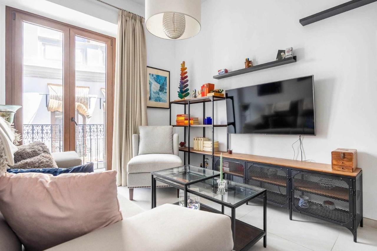 Comfy Away - Apartamento Exclusivo Mercado De Triana Con Balcon Σεβίλλη Εξωτερικό φωτογραφία