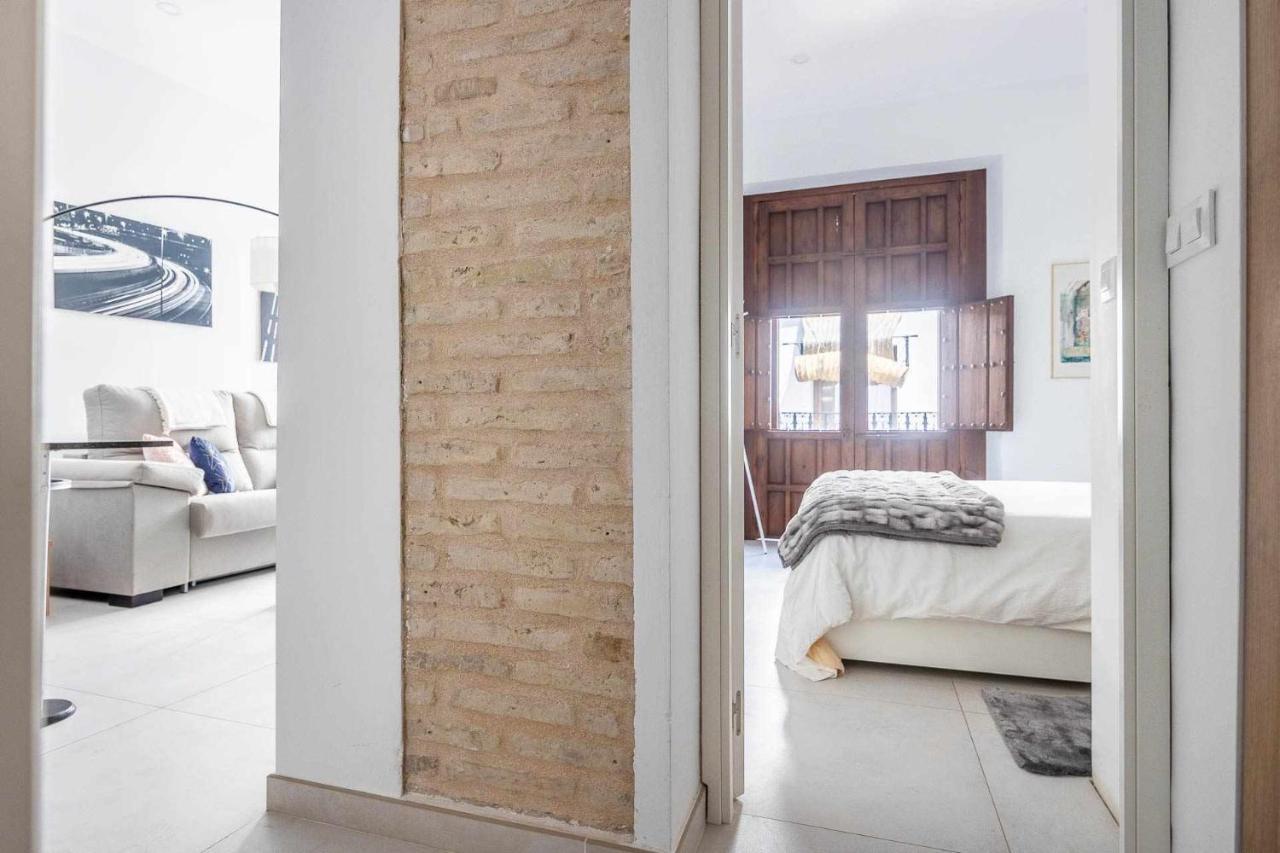 Comfy Away - Apartamento Exclusivo Mercado De Triana Con Balcon Σεβίλλη Εξωτερικό φωτογραφία