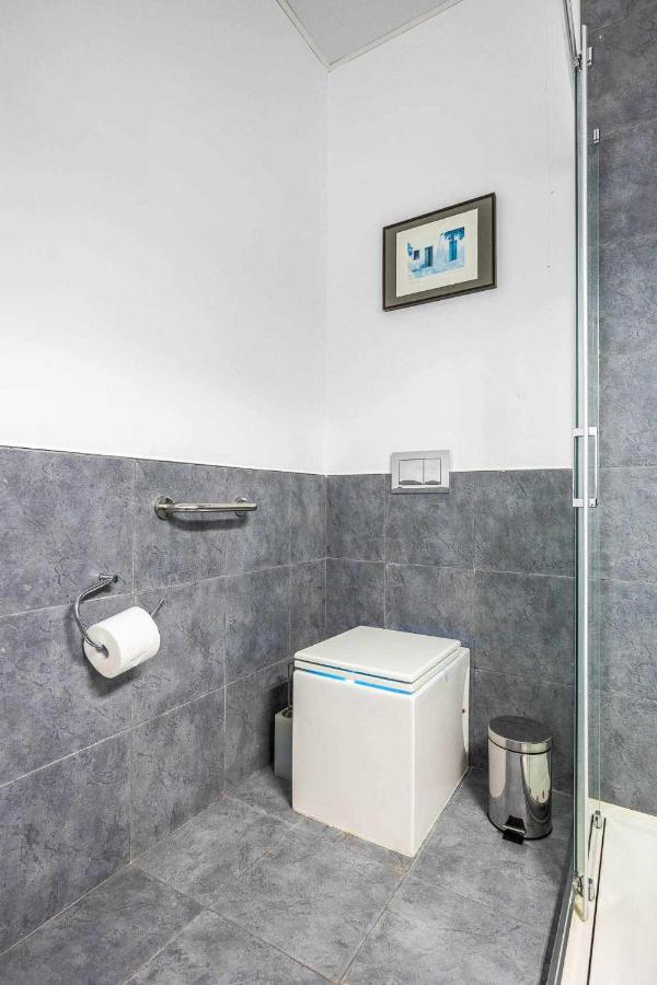 Comfy Away - Apartamento Exclusivo Mercado De Triana Con Balcon Σεβίλλη Εξωτερικό φωτογραφία